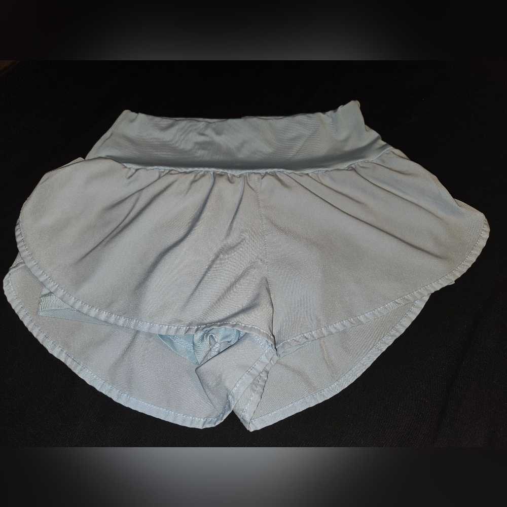 SHEIN Light Blue Layered Athletic Skort Shorts Size 6 (M)